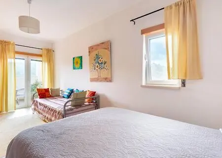 Beco Do Patalugo Pansiyon Salir de Matos